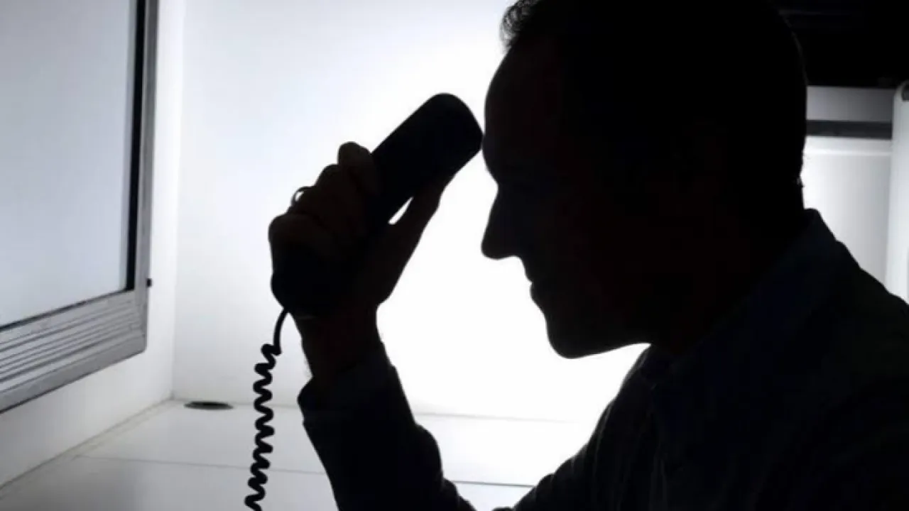 KENDİSİNİ AVUKAT, ARABULUCU VEYA UZLAŞTIRMACI OLARAK TANITAN DOLANDIRICILARA DİKKAT!